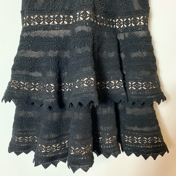 BRAND NEW Alice + Olivia Black Lace flared dress - Picture 5 of 11